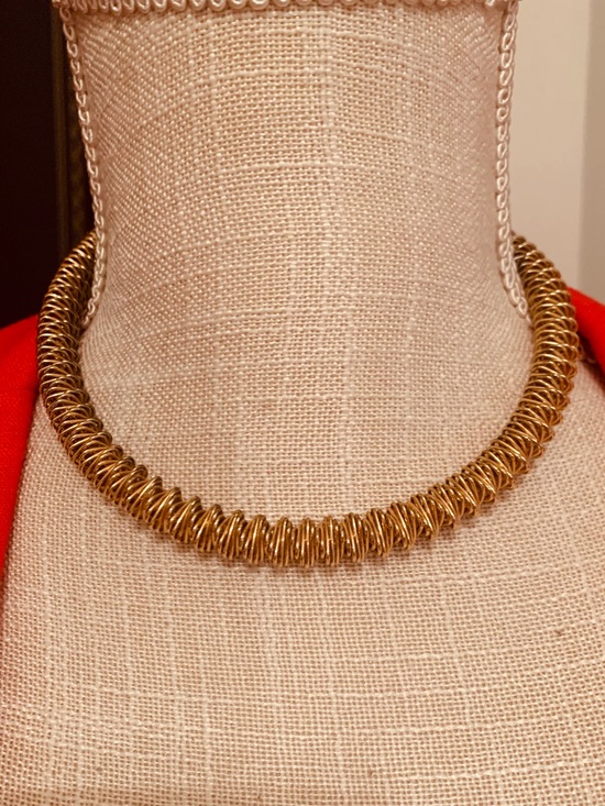 Chico's Jewelry - 🩷CHICO’S🩷GOLD TONE, SPIRAL, COIL COLLAR NECKLACE. GORGEOUS!